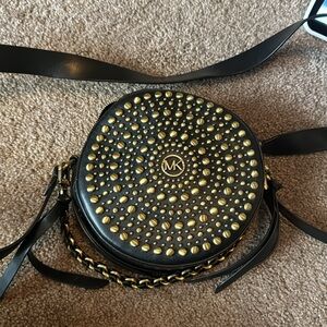 Michael Kors Crossbody Canteen Style